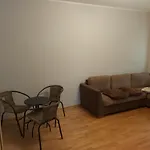 Dom Za Tujami 30 Min Od Centrum Poznania 홈스테이 Strykowo
