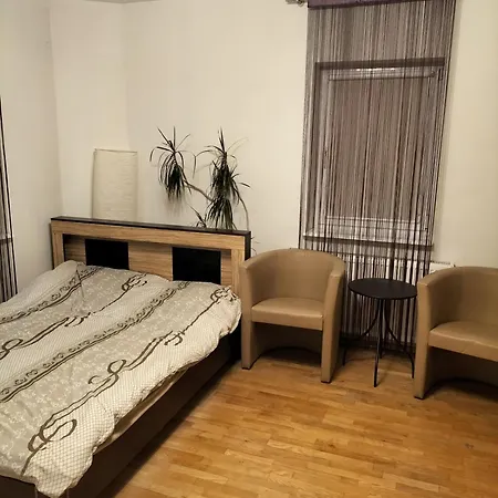 Dom Za Tujami Kwatera prywatna