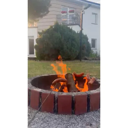 Dom Za Tujami 30 Min Od Centrum Poznania Strykowo