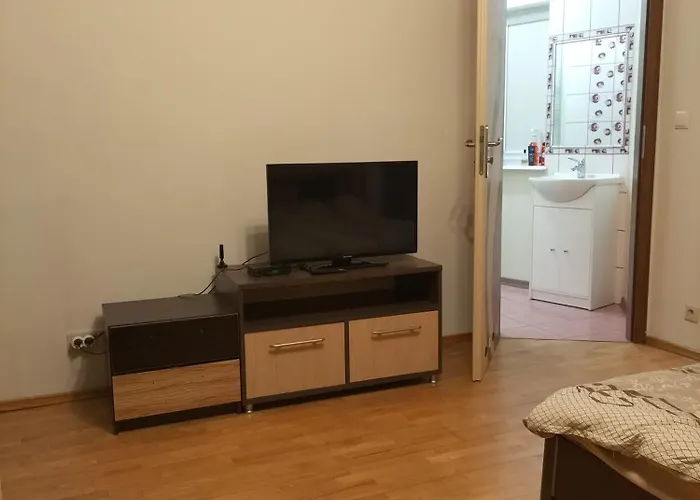 Dom Za Tujami 30 Min Od Centrum Poznania Strykowo