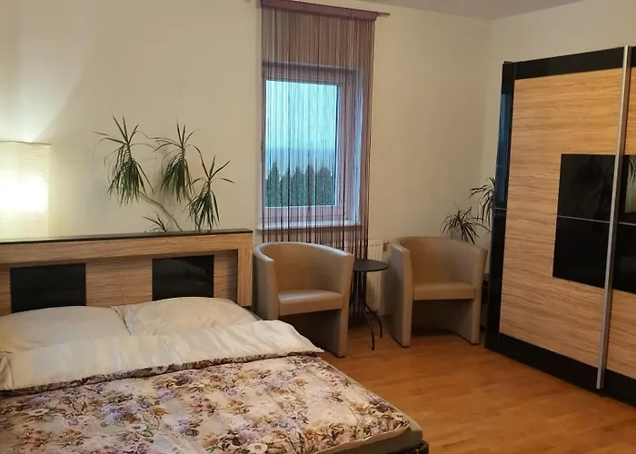 Quarto em Acomodações Particulares Dom Za Tujami 30 Min Od Centrum Poznania Strykowo