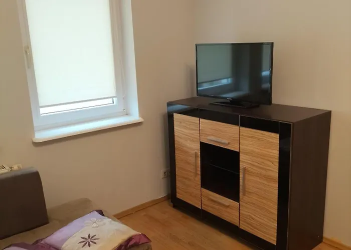 Dom Za Tujami 30 Min Od Centrum Poznania Strykowo