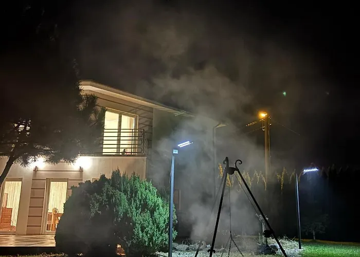 Privatunterkunft Dom Za Tujami 30 Min Od Centrum Poznania Strykowo